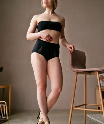 Роскошная португалка приглашает щедрого джентльмена в гости для незабываемого отдыха и наслаждения. Мои страстные поцелуи и ласковые объятия приведут тебя к экстазу. Позволь себе чувствовать себя королем! 5914, 27 лет